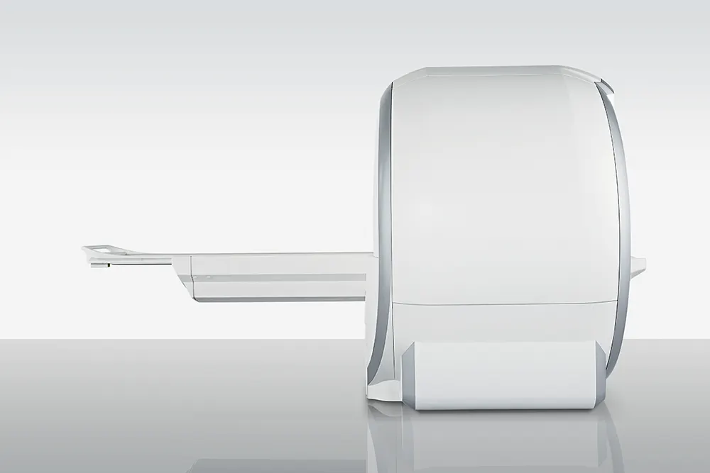 Traditional 1.5T MRI Side View